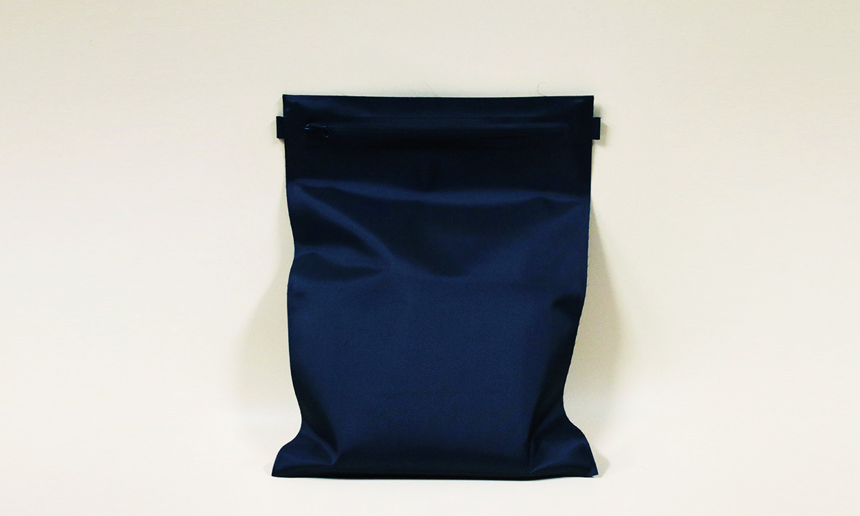 TPU Flat Waterproof Bag<br />
with Zipper (L) <br />
(ND-305)